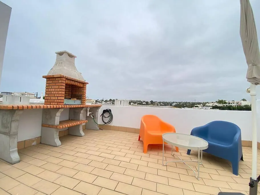 Apartamento Amparo-T2 C/Piscina Carvoeiro
