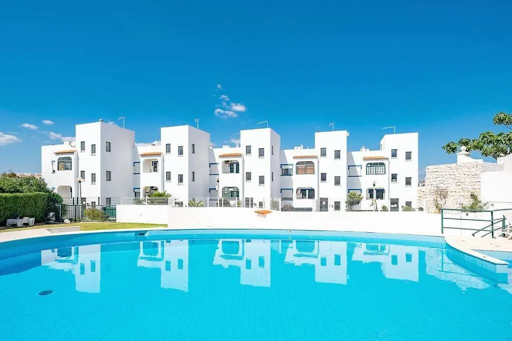 Apartamento Amparo-T2 C/Piscina Carvoeiro